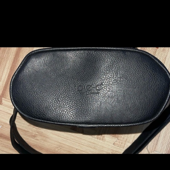 B.Ø.C GILBERTON PUFFER CROSSBODY / SHOULDER BAG • BLACK • PERFECT CONDITION - Picture 8 of 12